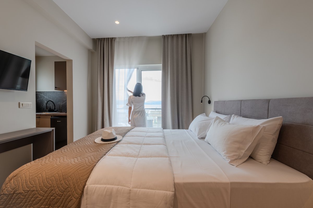 Room 1 - Noma Suites Tolo