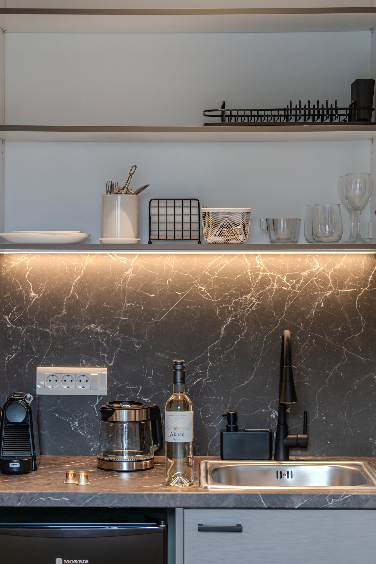 Superior Suite with Side Sea View - Noma Suites Tolo